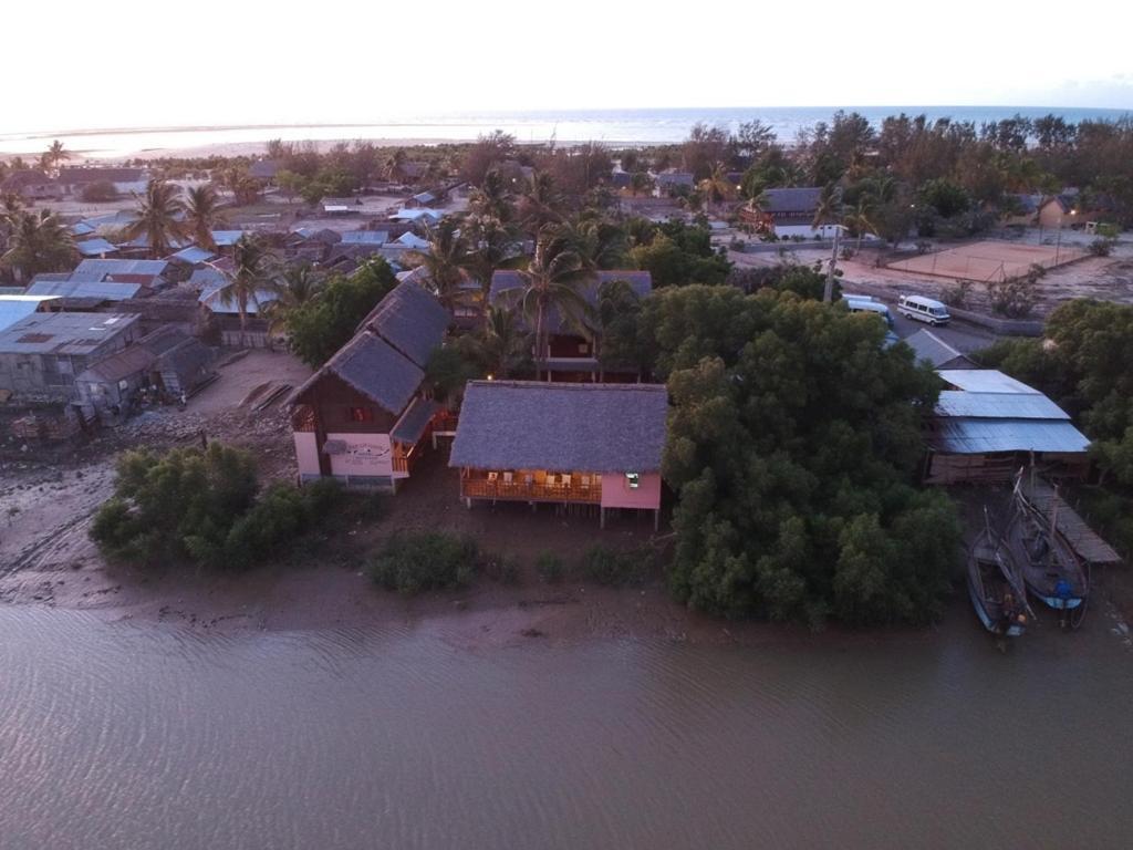 Hotel Trecicogne Morondava Zewnętrze zdjęcie